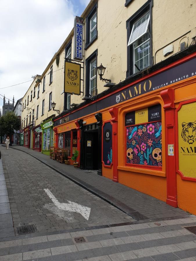 Hotel The Metropole Kilkenny Esterno foto